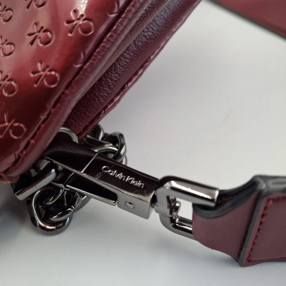 Calvin‎ Klein Crossbody Bag Burgundy Wine Mixed Media Embossed CK Logo Chain